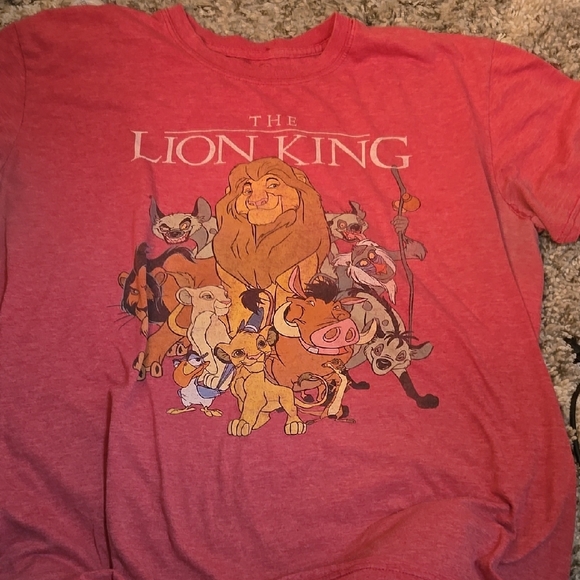 Disney Red The Lion King Short Sleeve Tee - Picture 1 of 7